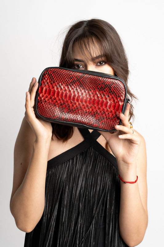 BLACK FLOATER NECESSARY BAG