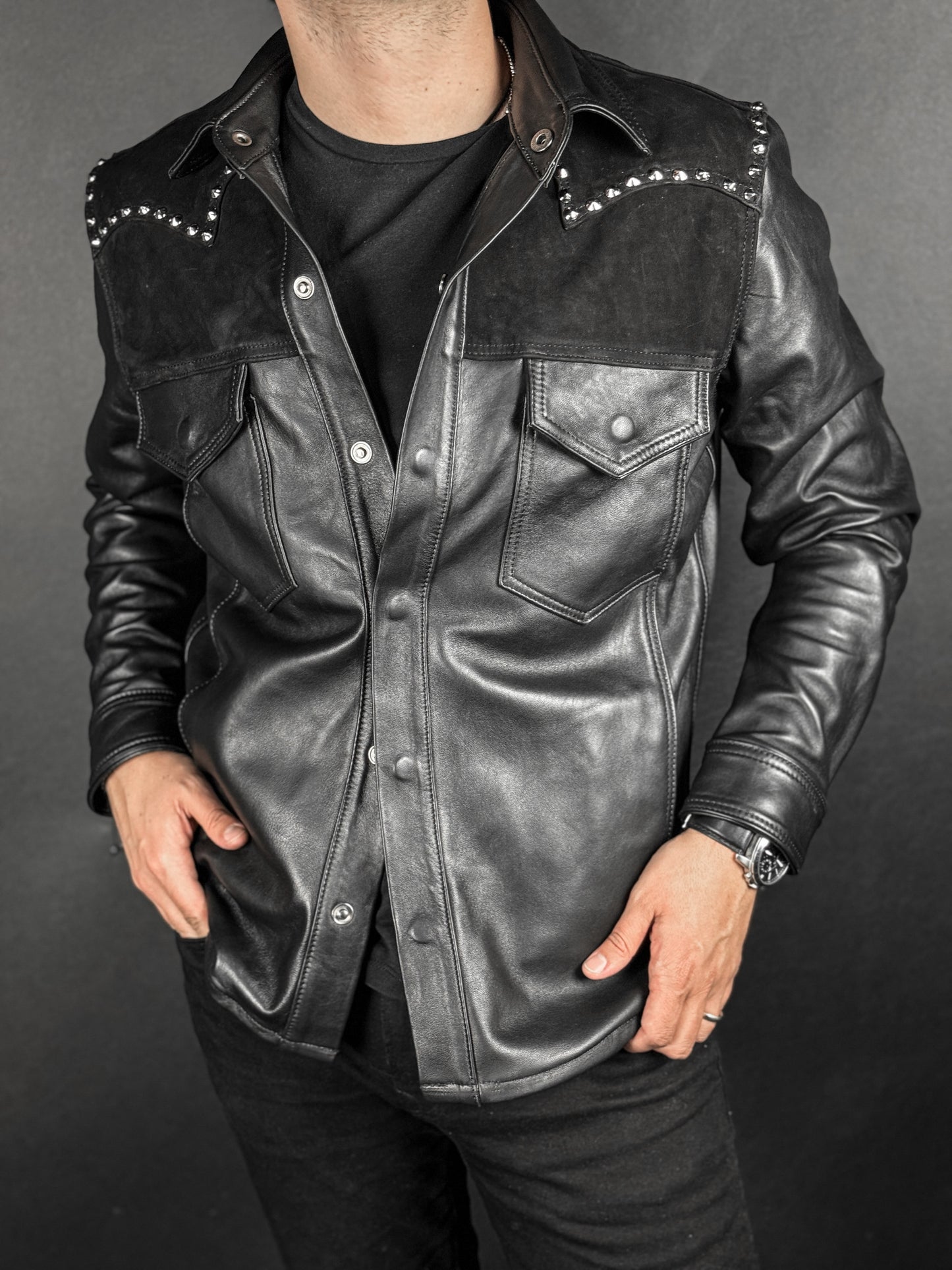 OVERSHIRT SPIKES