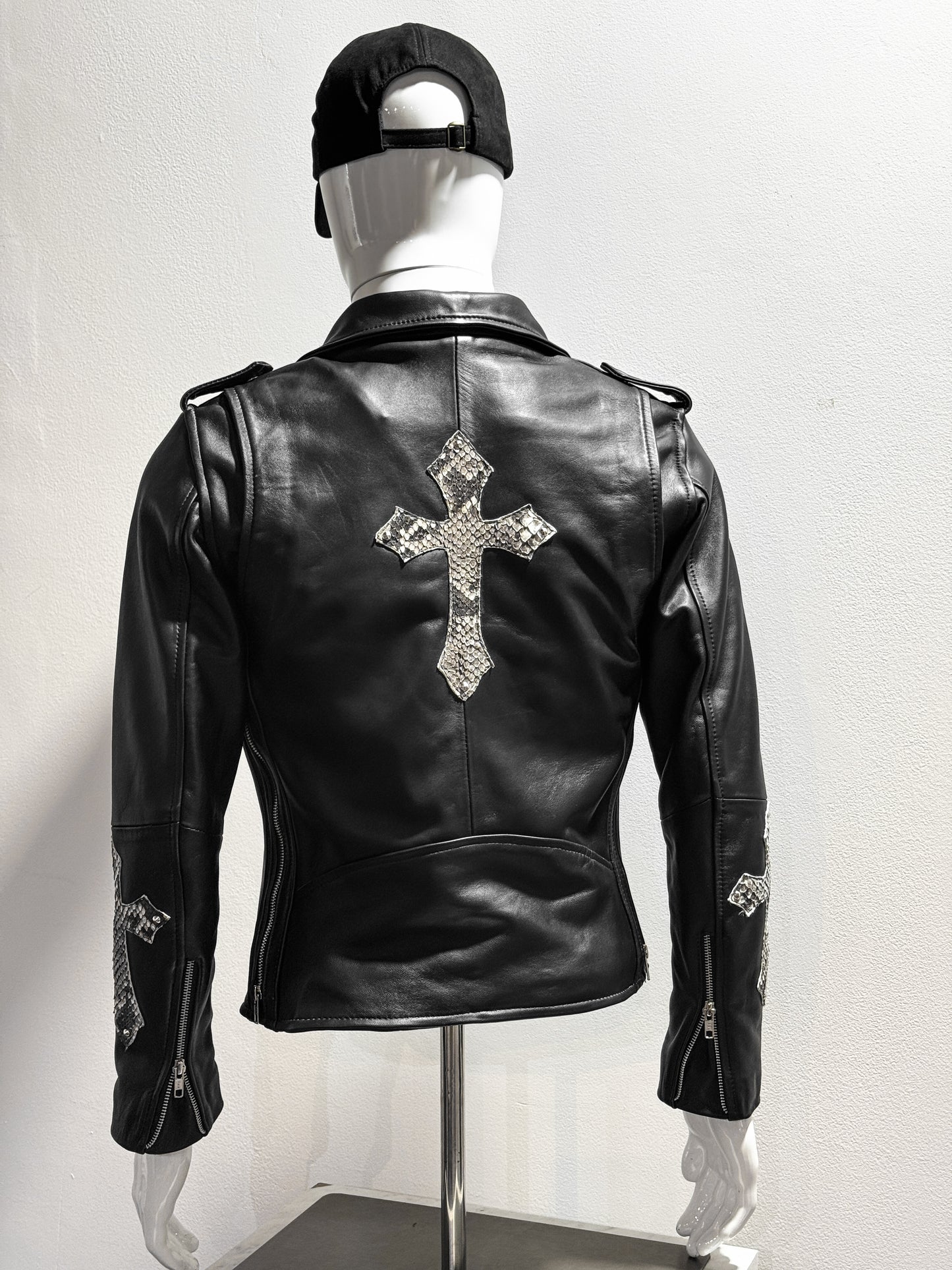 CROSS BIKER