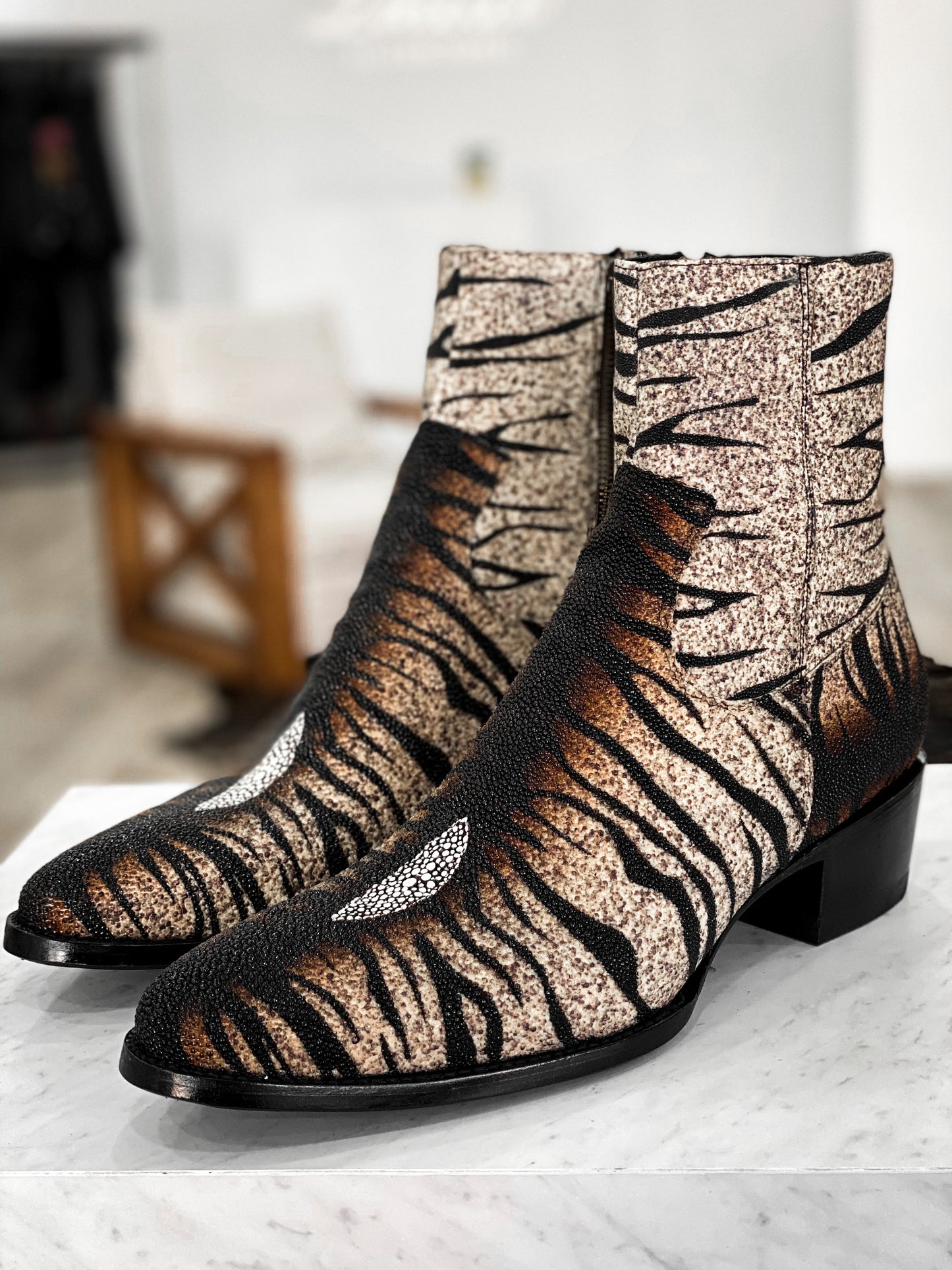 EXOTIC LEOPARD STINGRAY