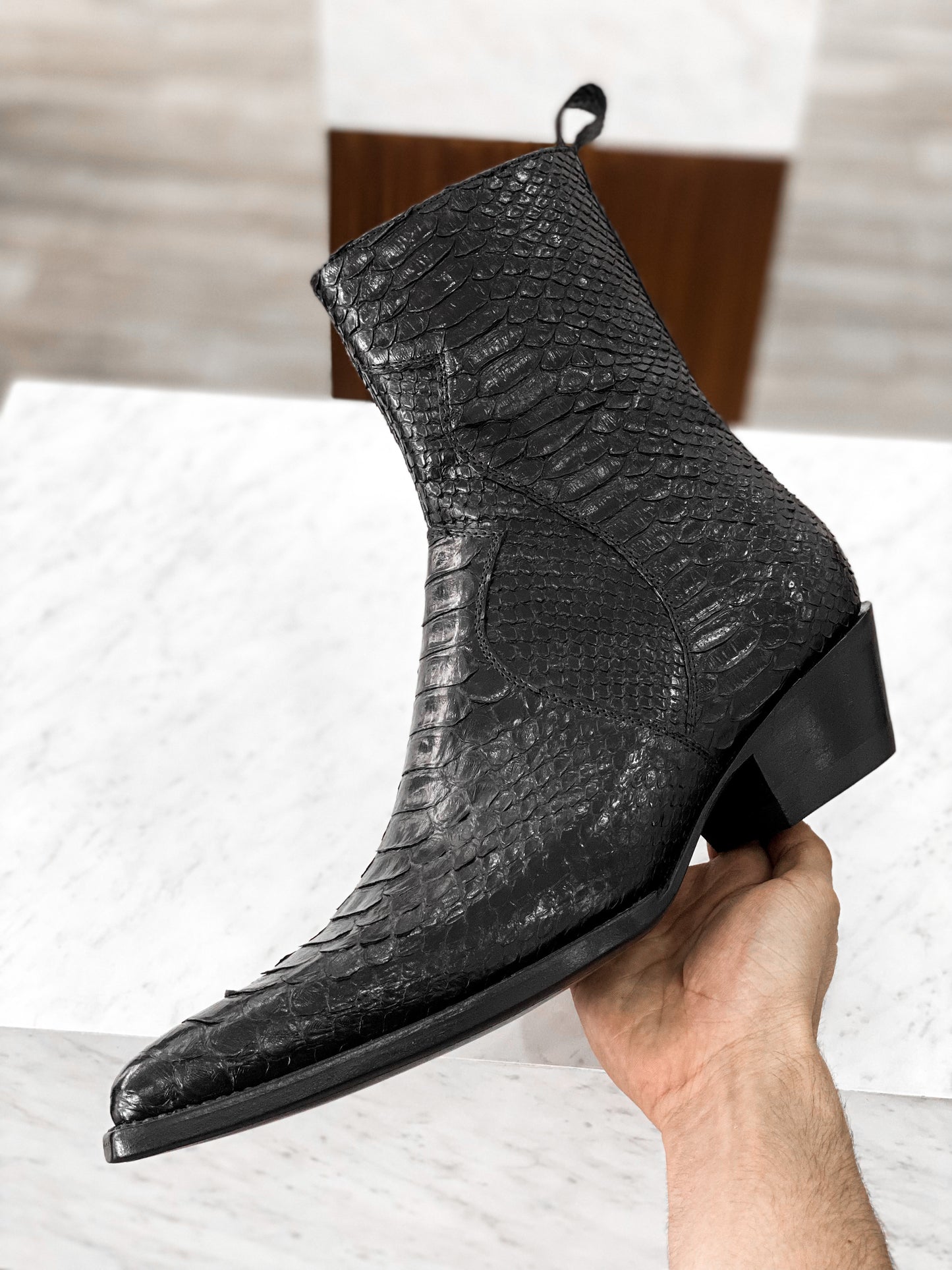 BLACK PYTHON MÁLAGA