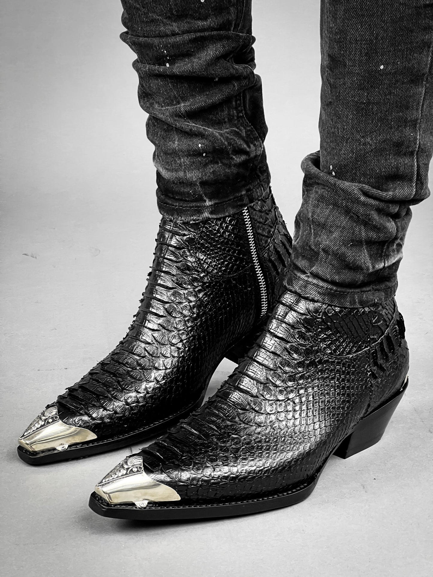 METAL TIP PYTHON MUNICH