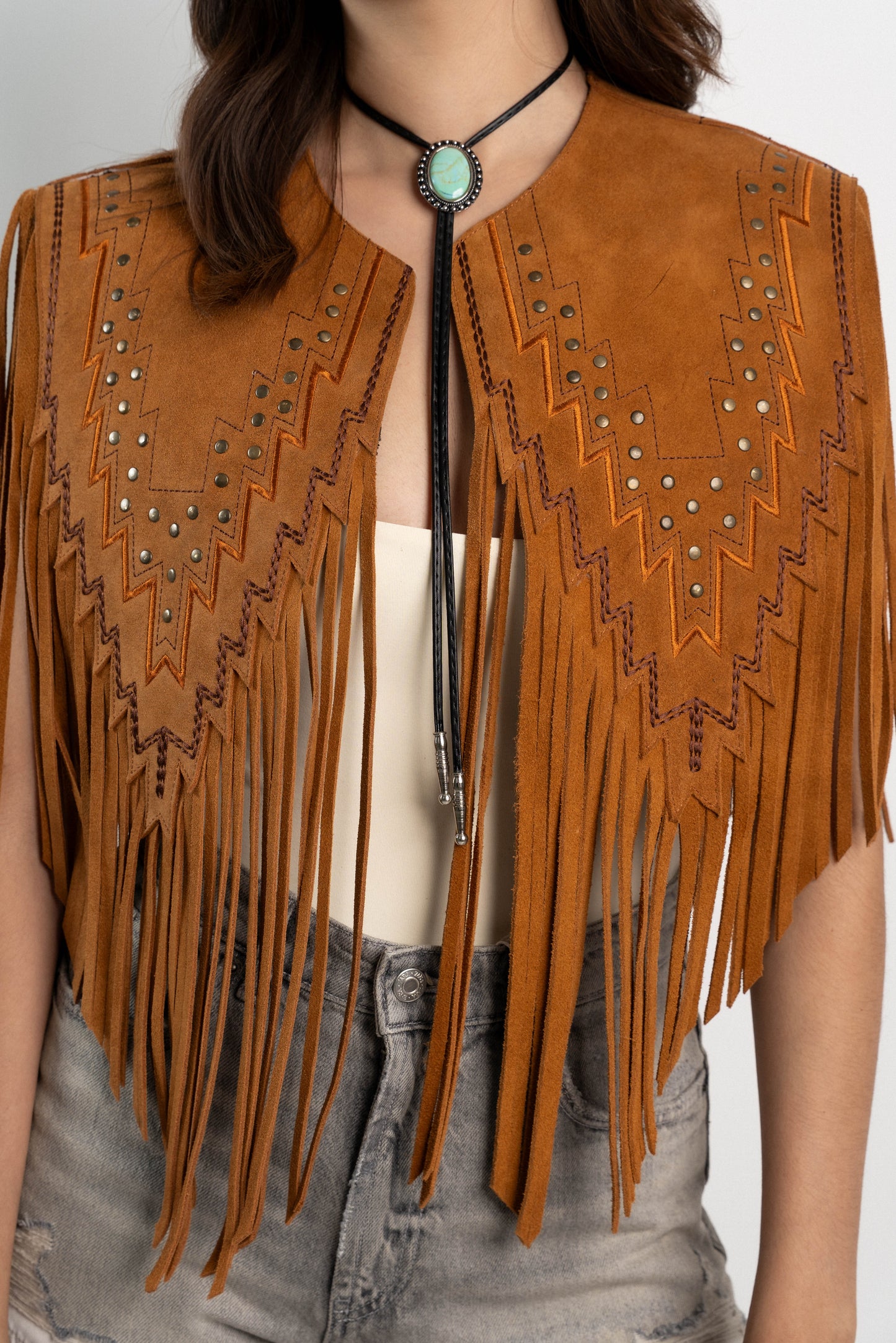 PONCHO ANTE ESTOPEROLES