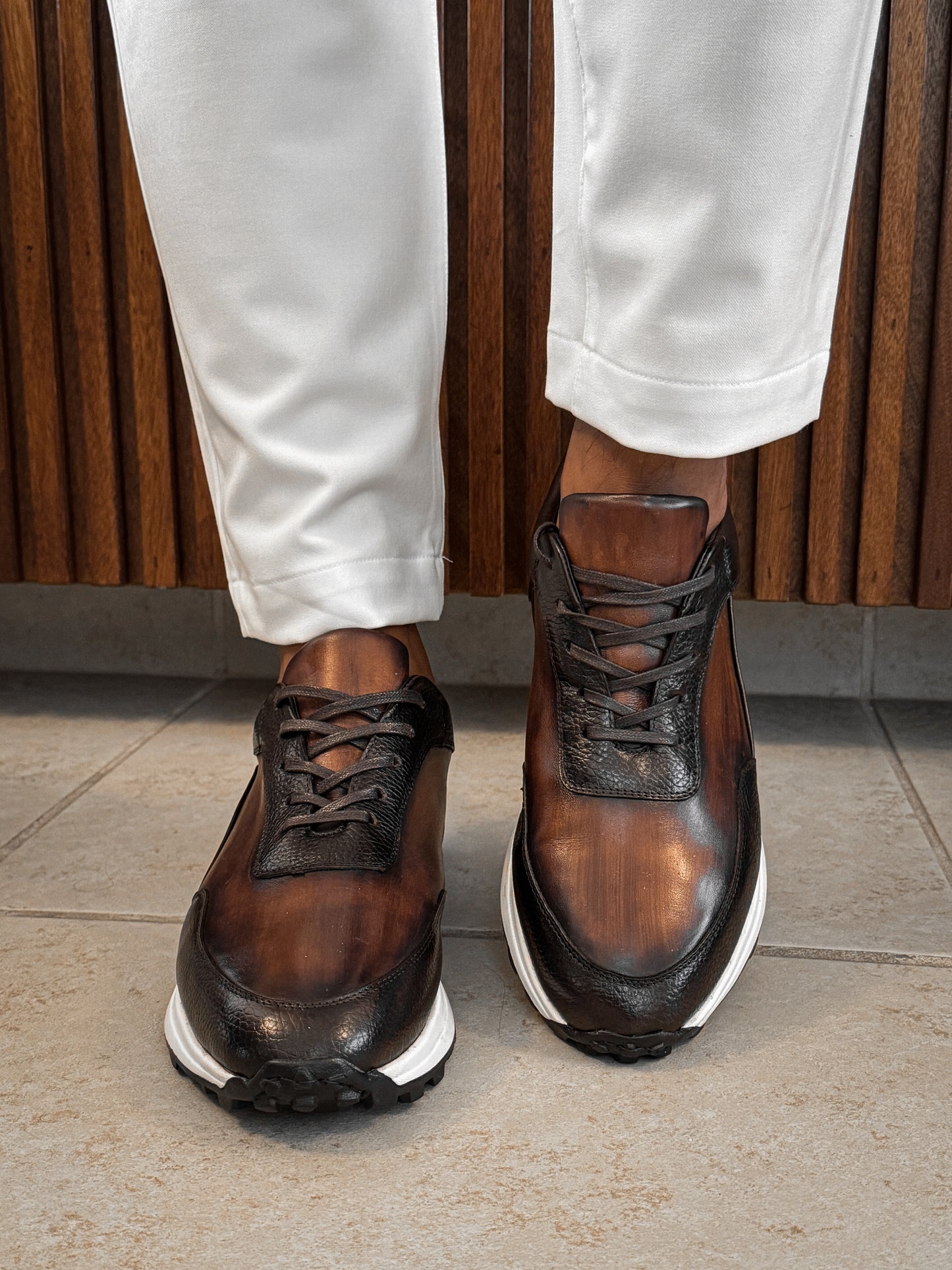 BROWN LONDON SNEAKER
