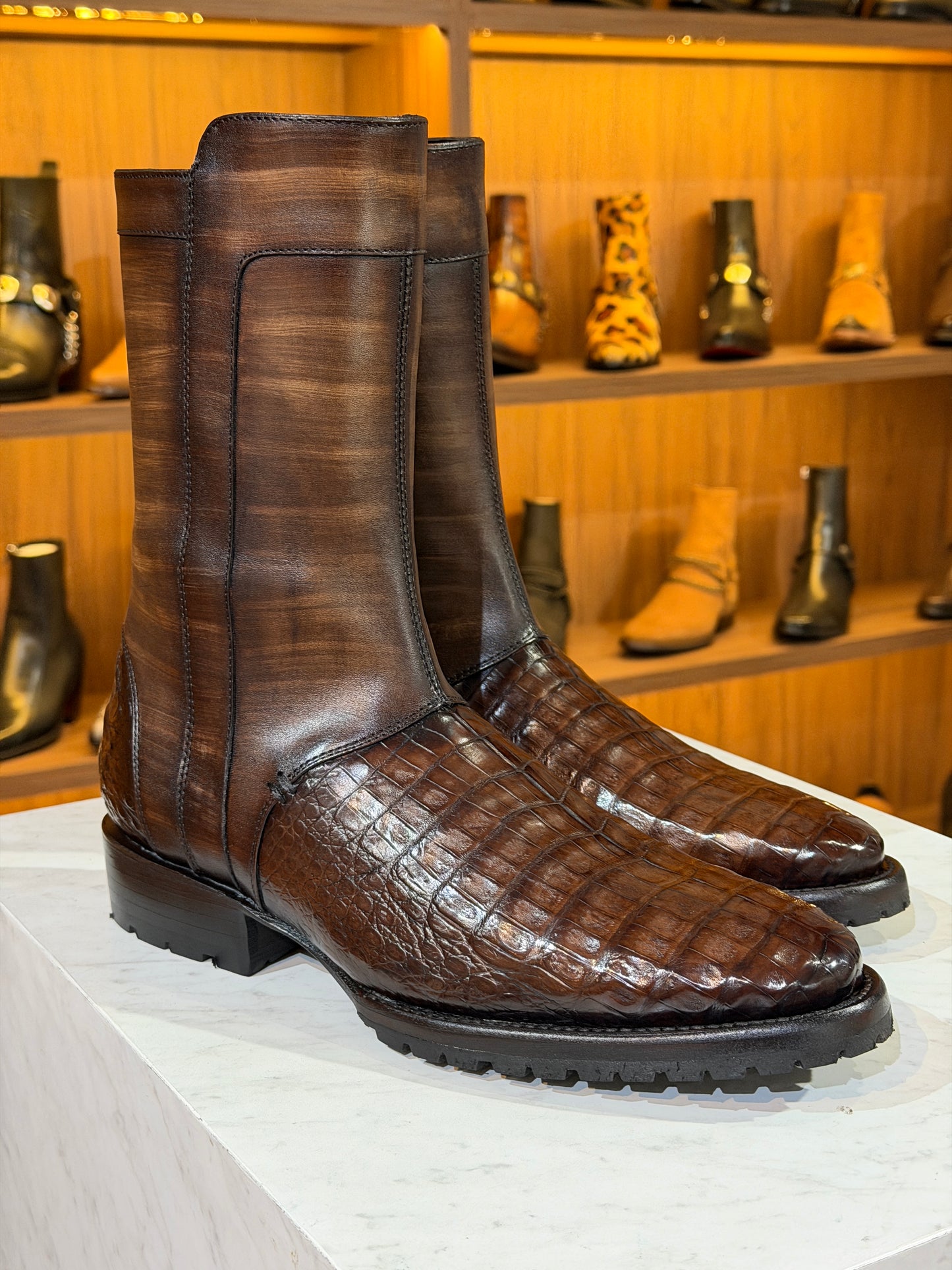 BROWN CROCODILE RANCH