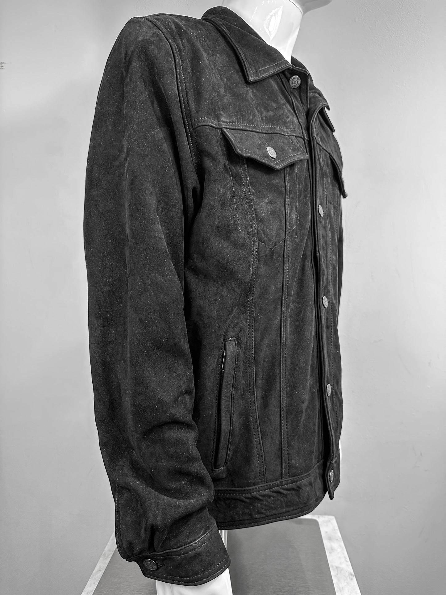 TRUCKER GAMUZA NEGRO